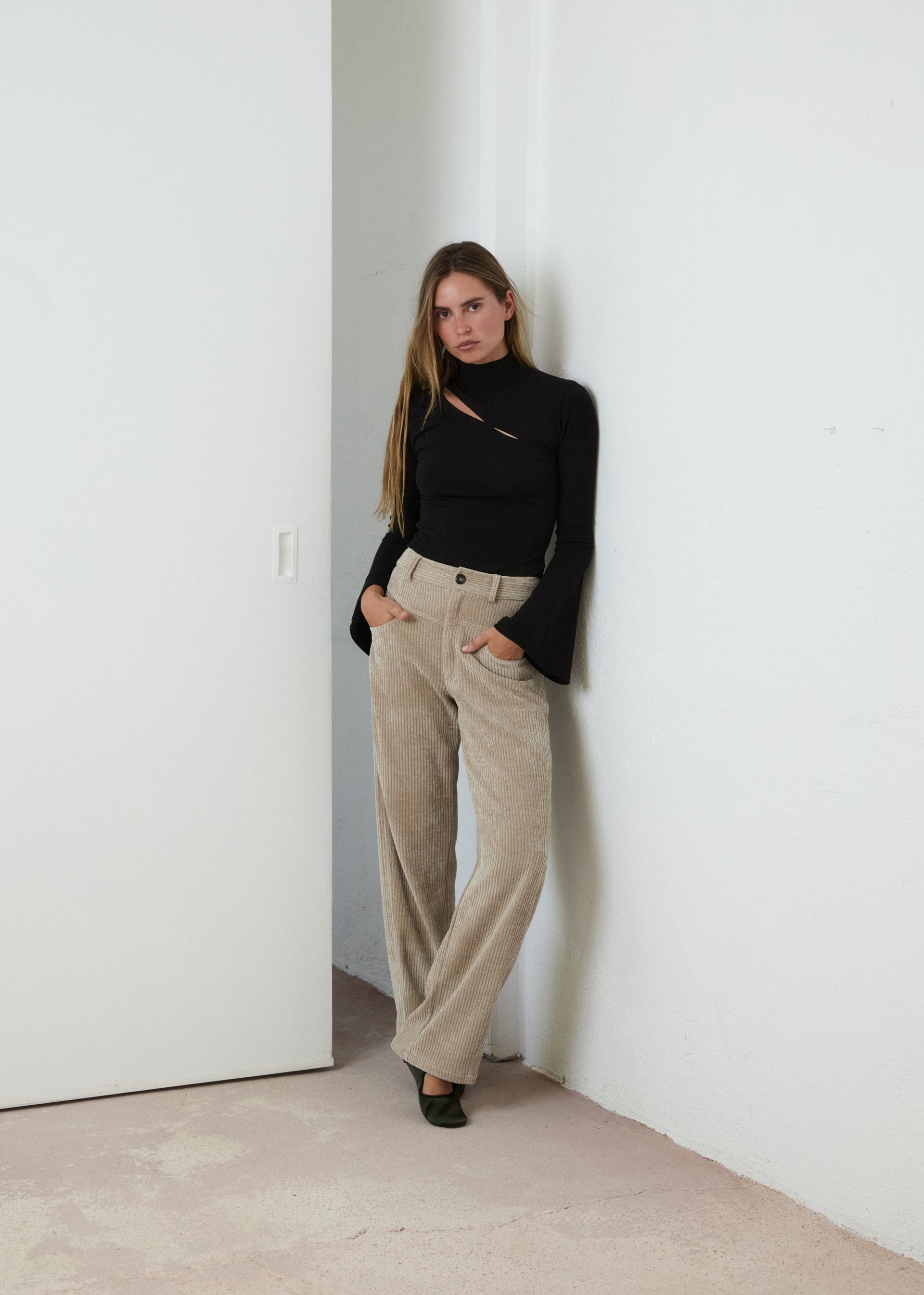 MIM Pantalón PANTALÓN WEST BEIGE