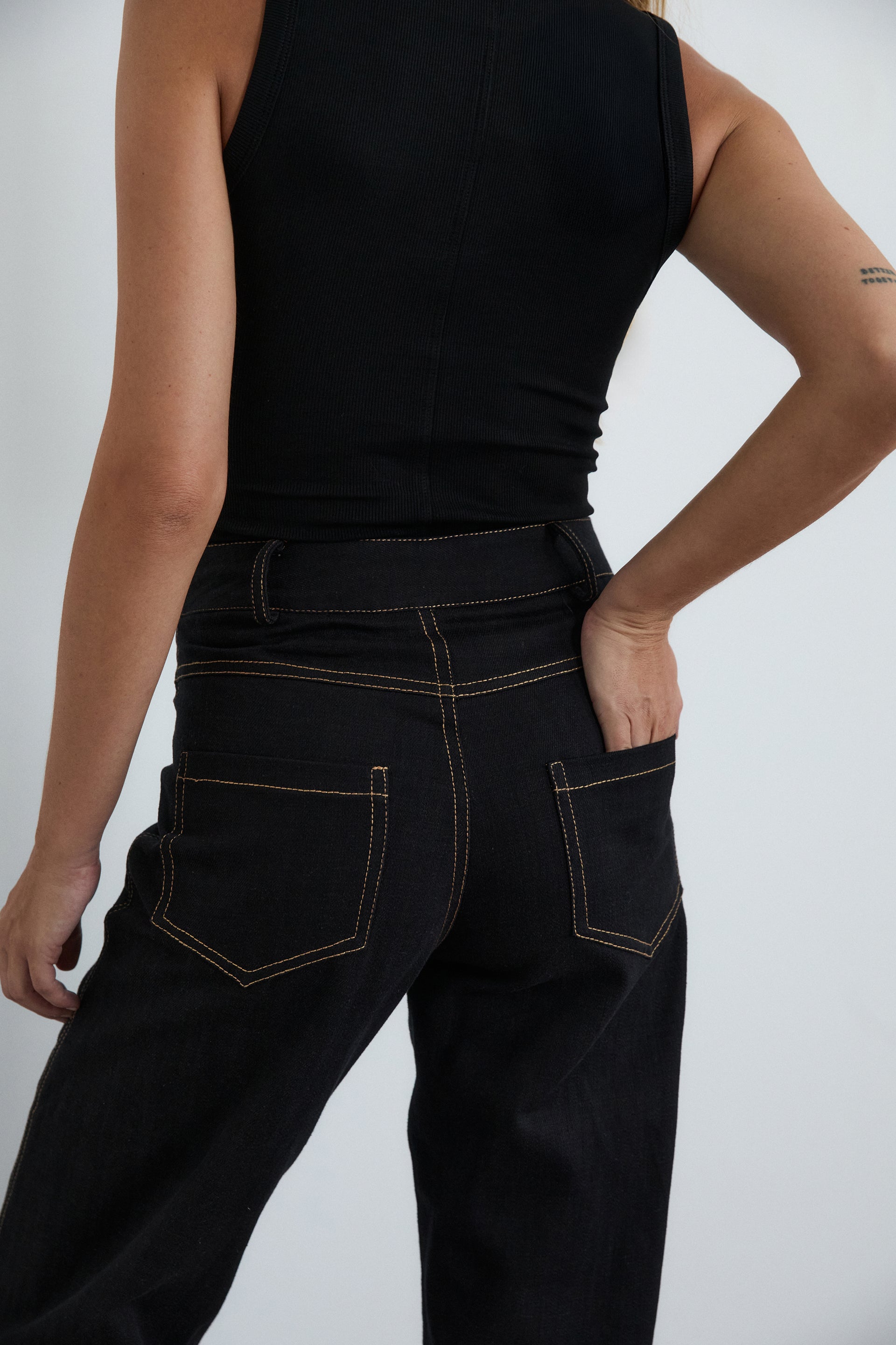 MIM Pantalón PANTALÓN WEST NEGRO