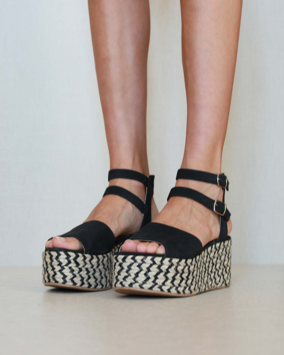 MIM Plataforma alta Luce Negro