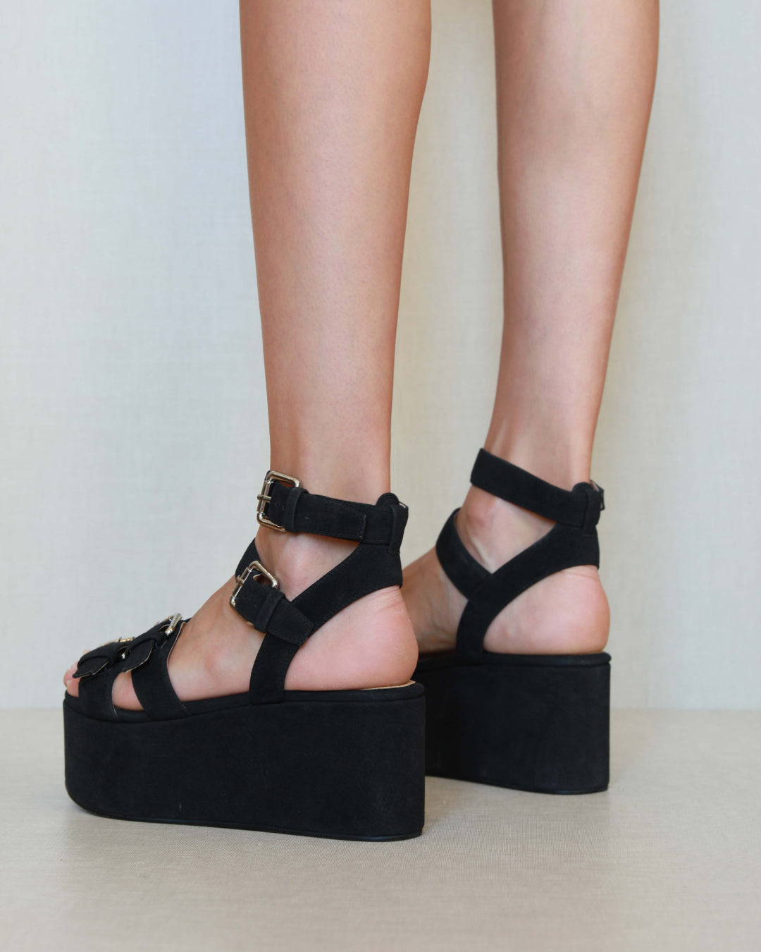 MIM Plataforma alta Magnolia Negro