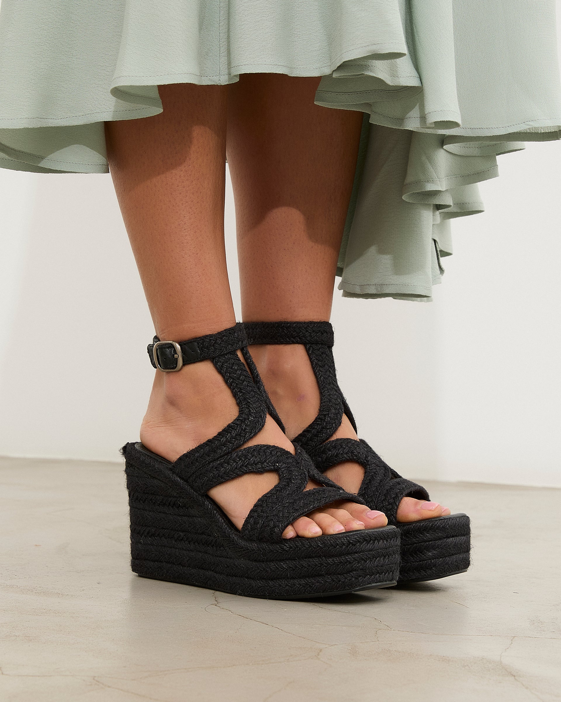 MIM Plataforma alta MIRTA NEGRO