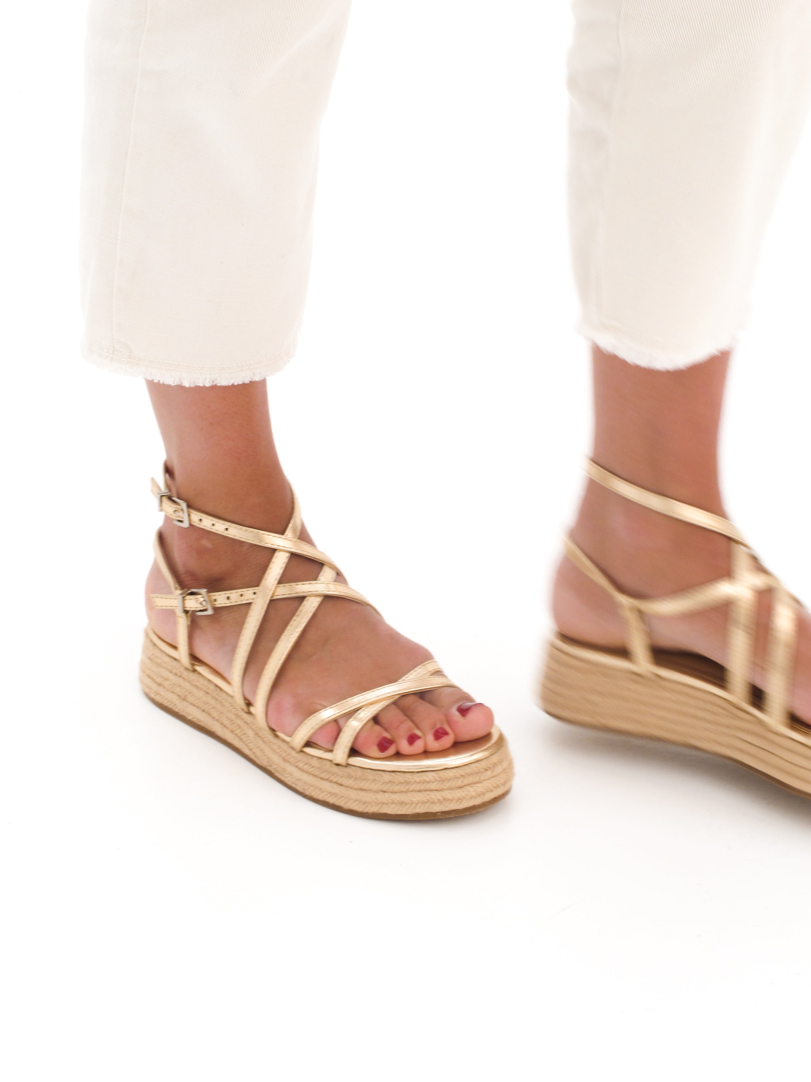 MIM Plataforma baja FORMENTOR DORADO