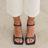 MIM Sandalia de tacón Adele Azul Marino