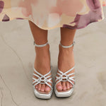 MIM Sandalia de tacón BRAT PLATA