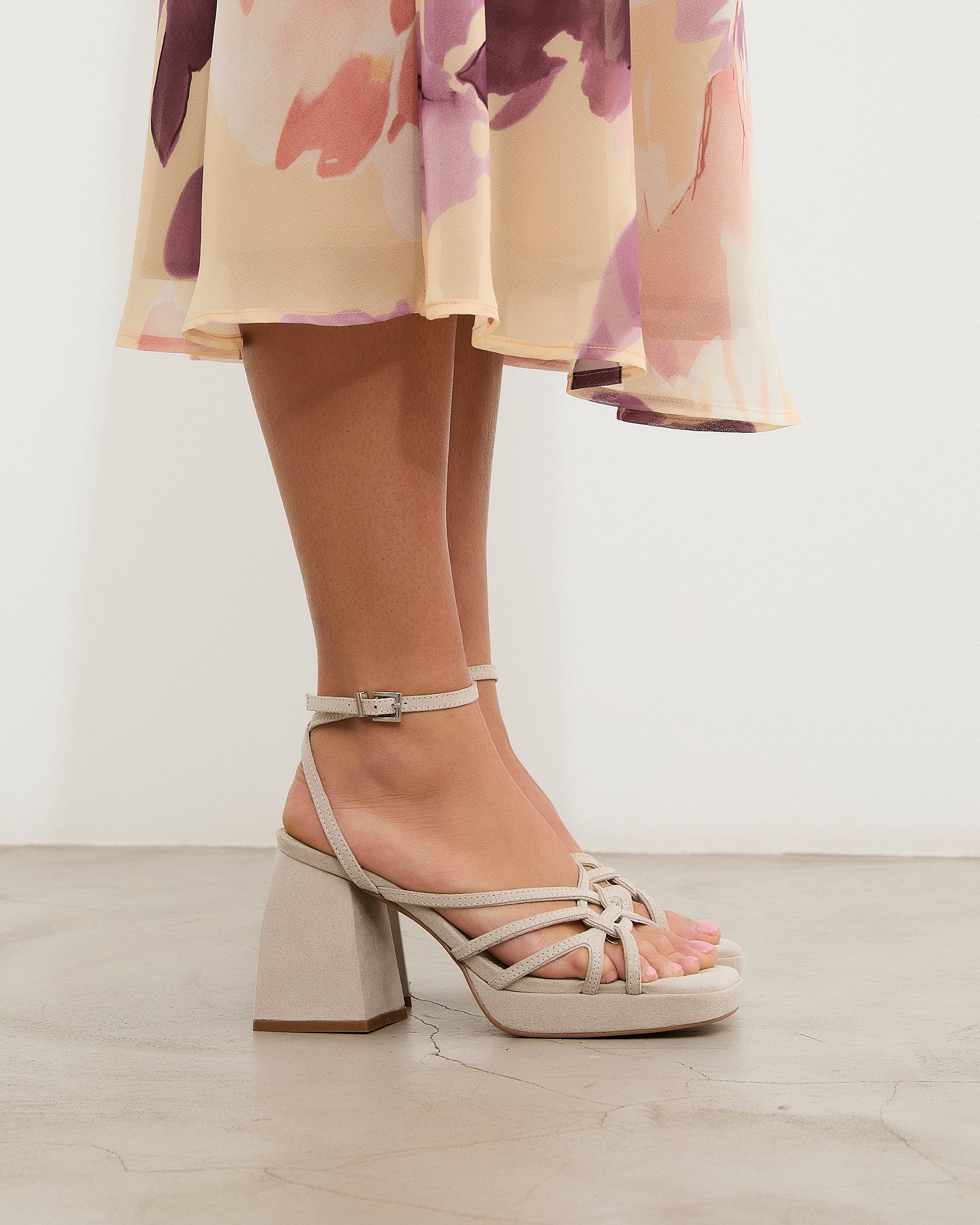 MIM Sandalia de tacón Brat Topo