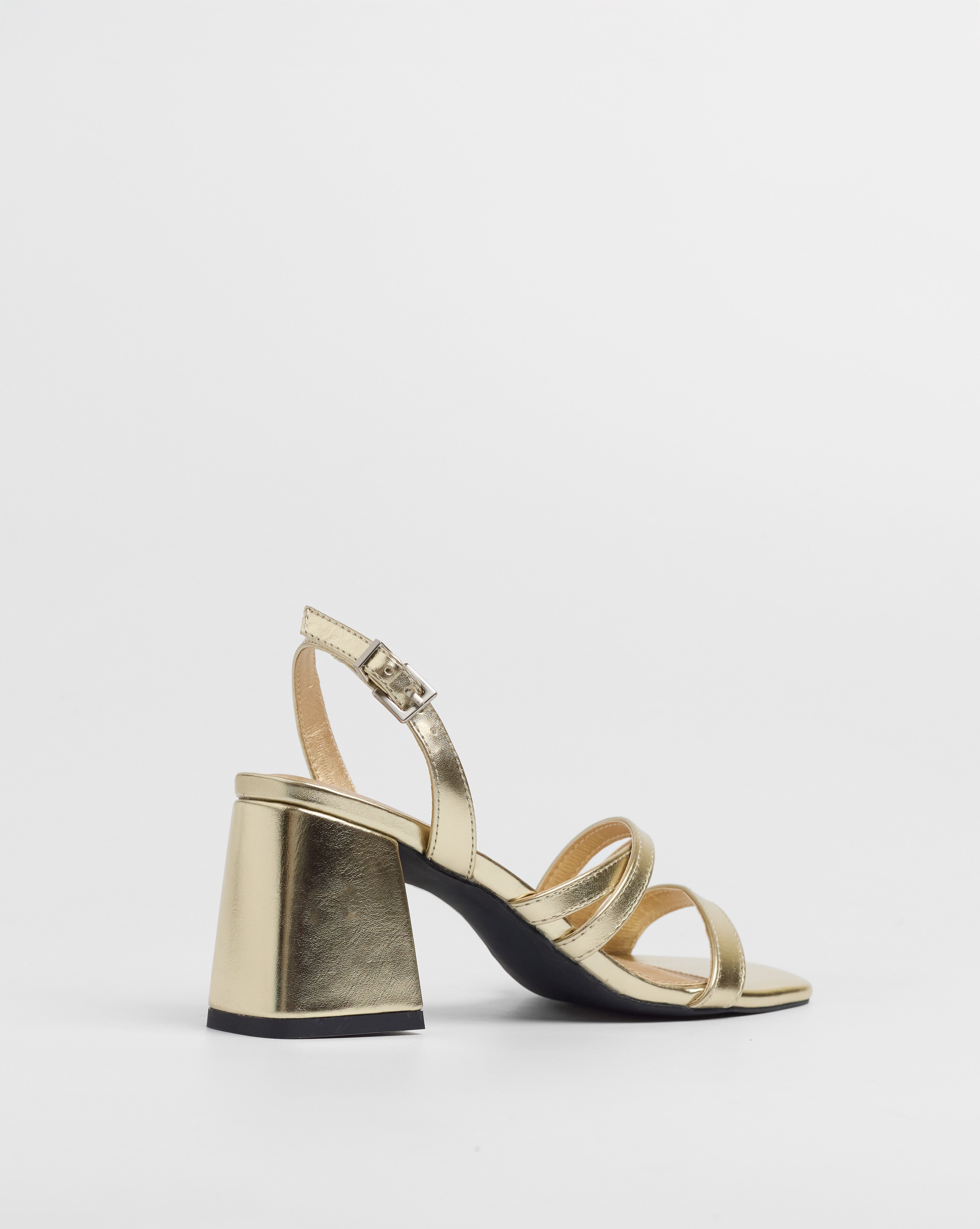 MIM Sandalia de tacón CLOE DORADO