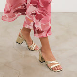 MIM Sandalia de tacón CLOE DORADO