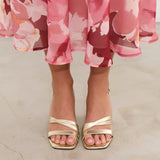 MIM Sandalia de tacón CLOE DORADO