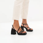 MIM Sandalia de tacón CORA NEGRO