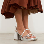 MIM Sandalia de tacón CORA PLATA