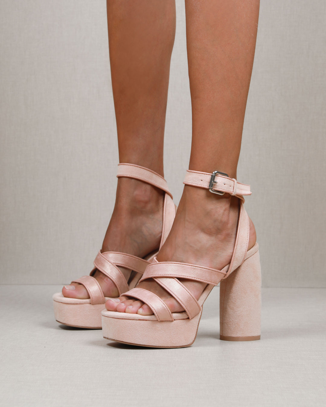 MIM Sandalia de tacón Gina Coral