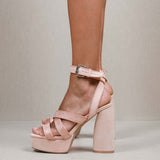 MIM Sandalia de tacón Gina Coral