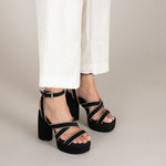 MIM Sandalia de tacón GINA NEGRO