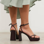 MIM Sandalia de tacón GRETA BURDEOS