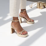 MIM Sandalia de tacón GRETA DORADO