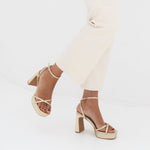 MIM Sandalia de tacón GRETA DORADO