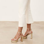 MIM Sandalia de tacón GRETA DORADO