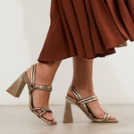 MIM Sandalia de tacón James Metalizado