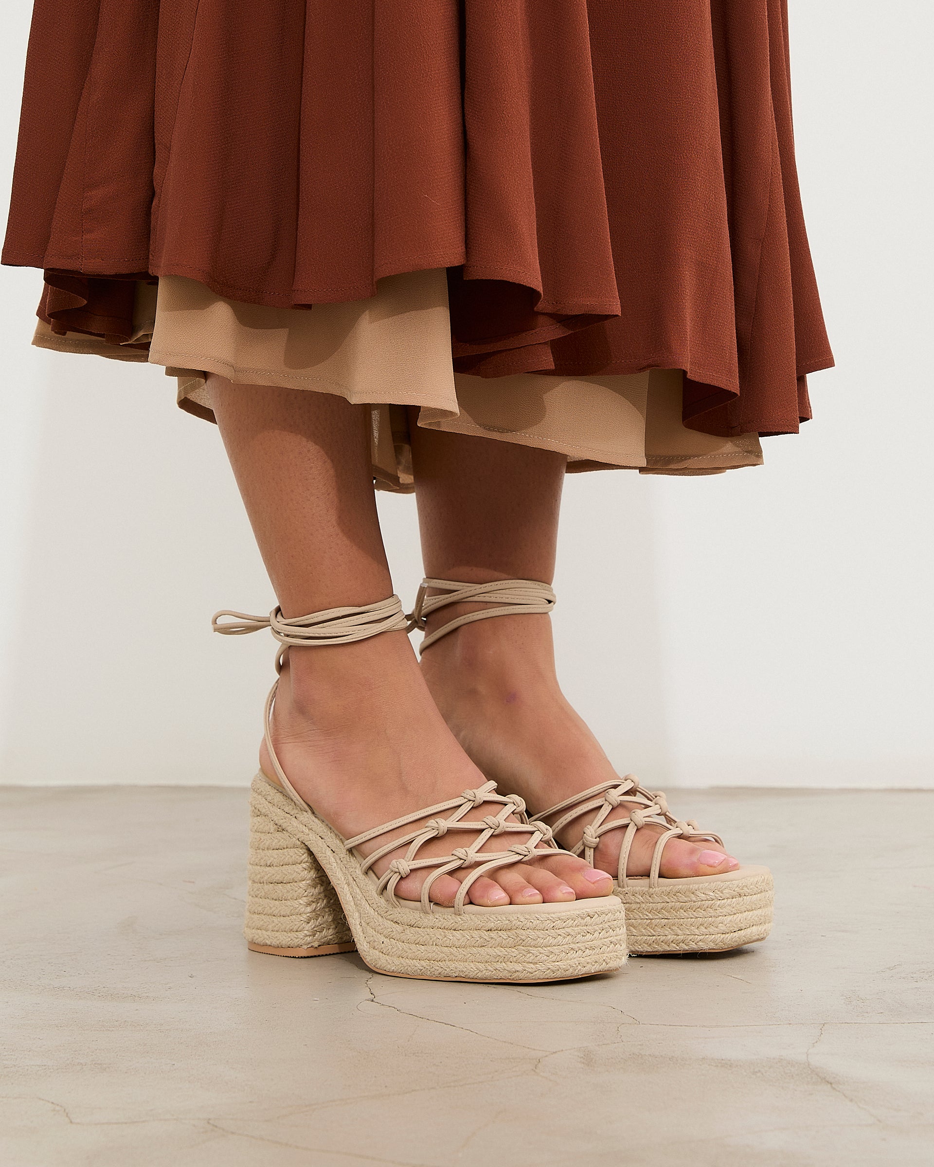 MIM Sandalia de tacón LENA BEIGE