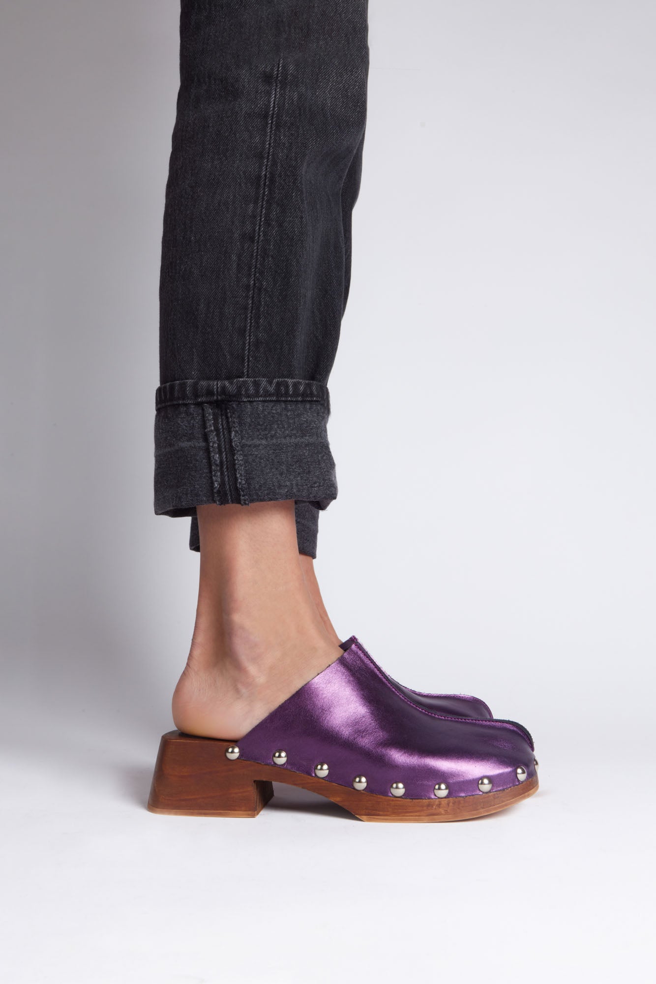 MIM Sandalia de tacón LEVI MORADO