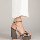 MIM Sandalia de tacón MAI CHOCOLATE