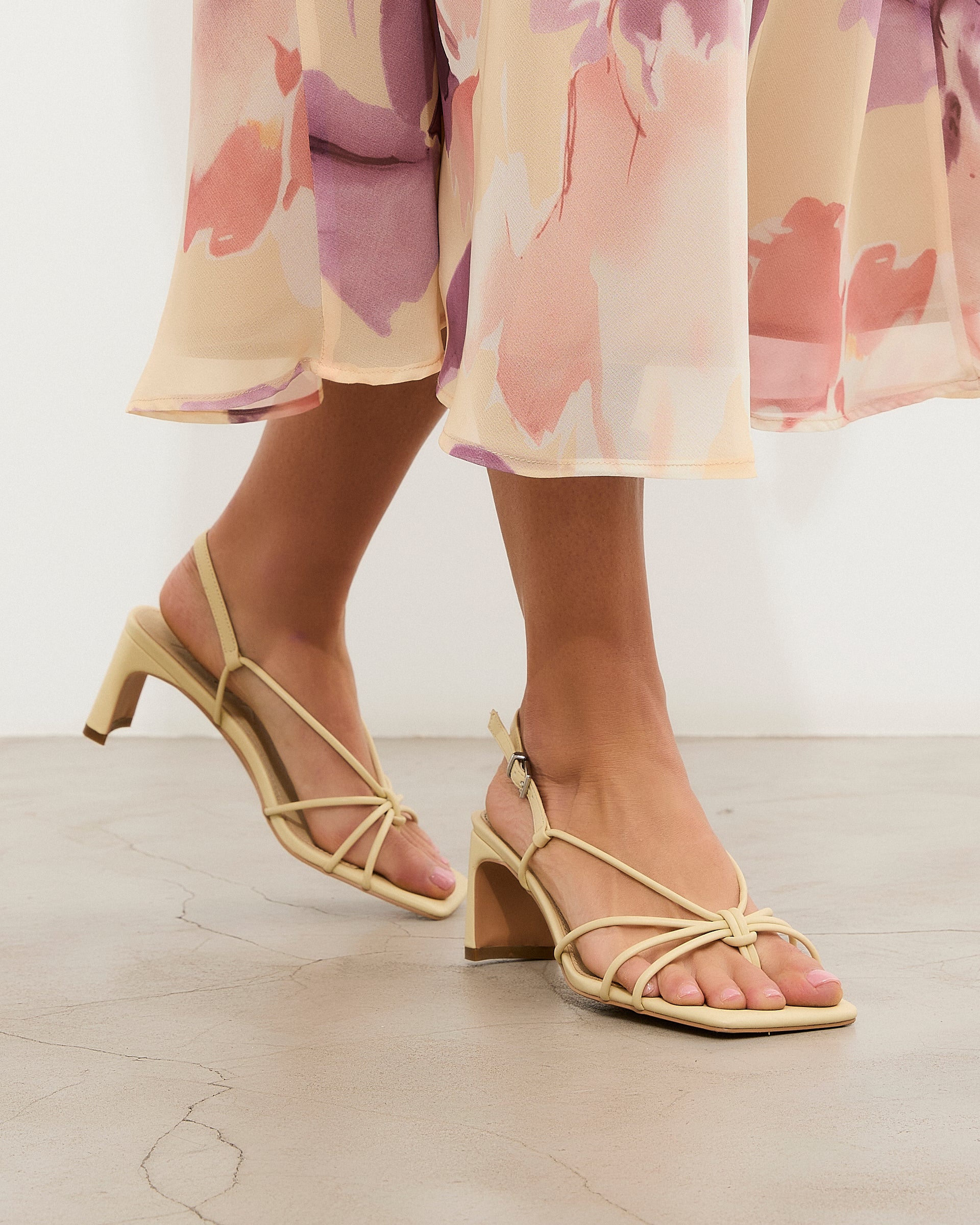 MIM Sandalia de tacón Merci Amarillo