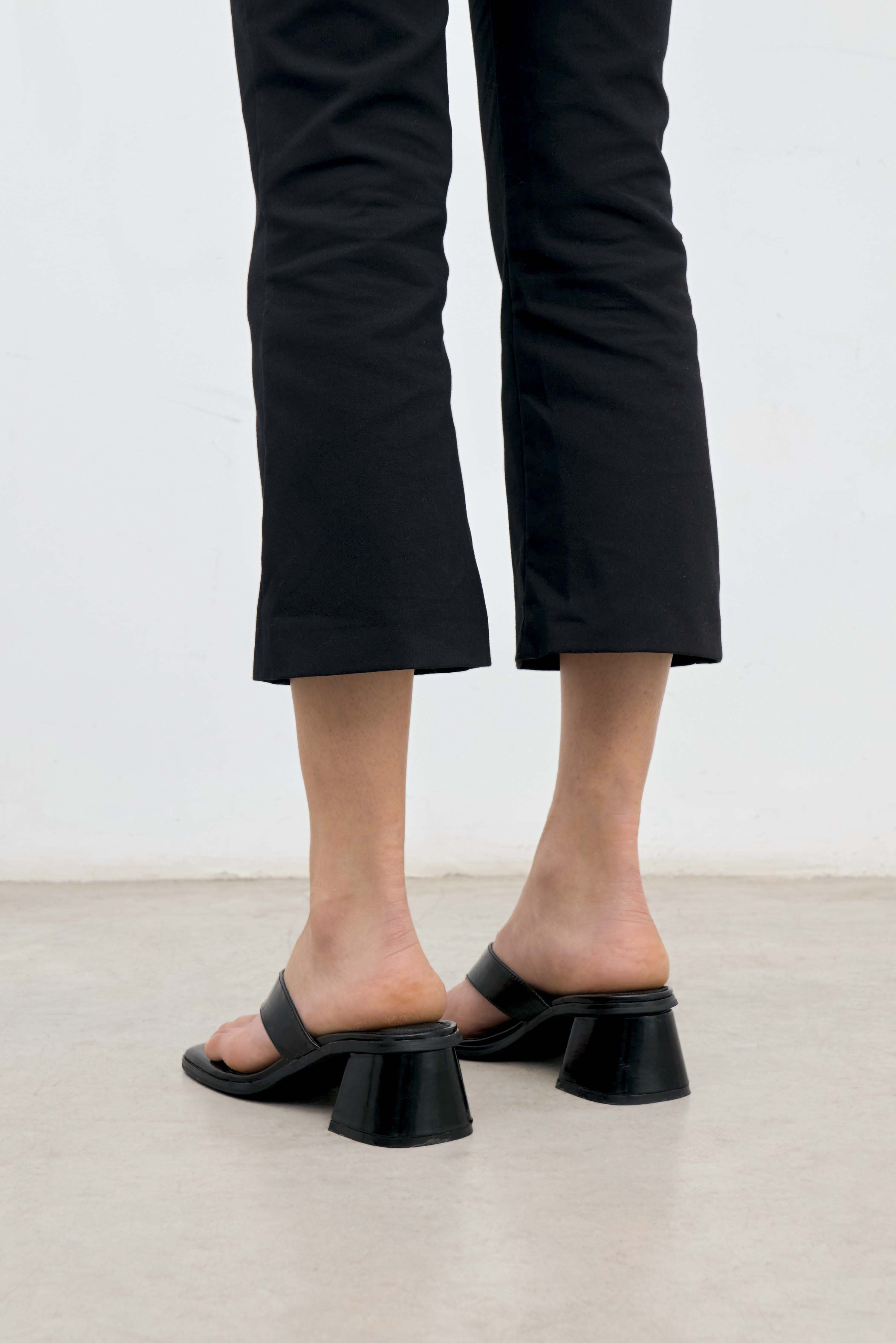 MIM Sandalia de tacón MILA NEGRO