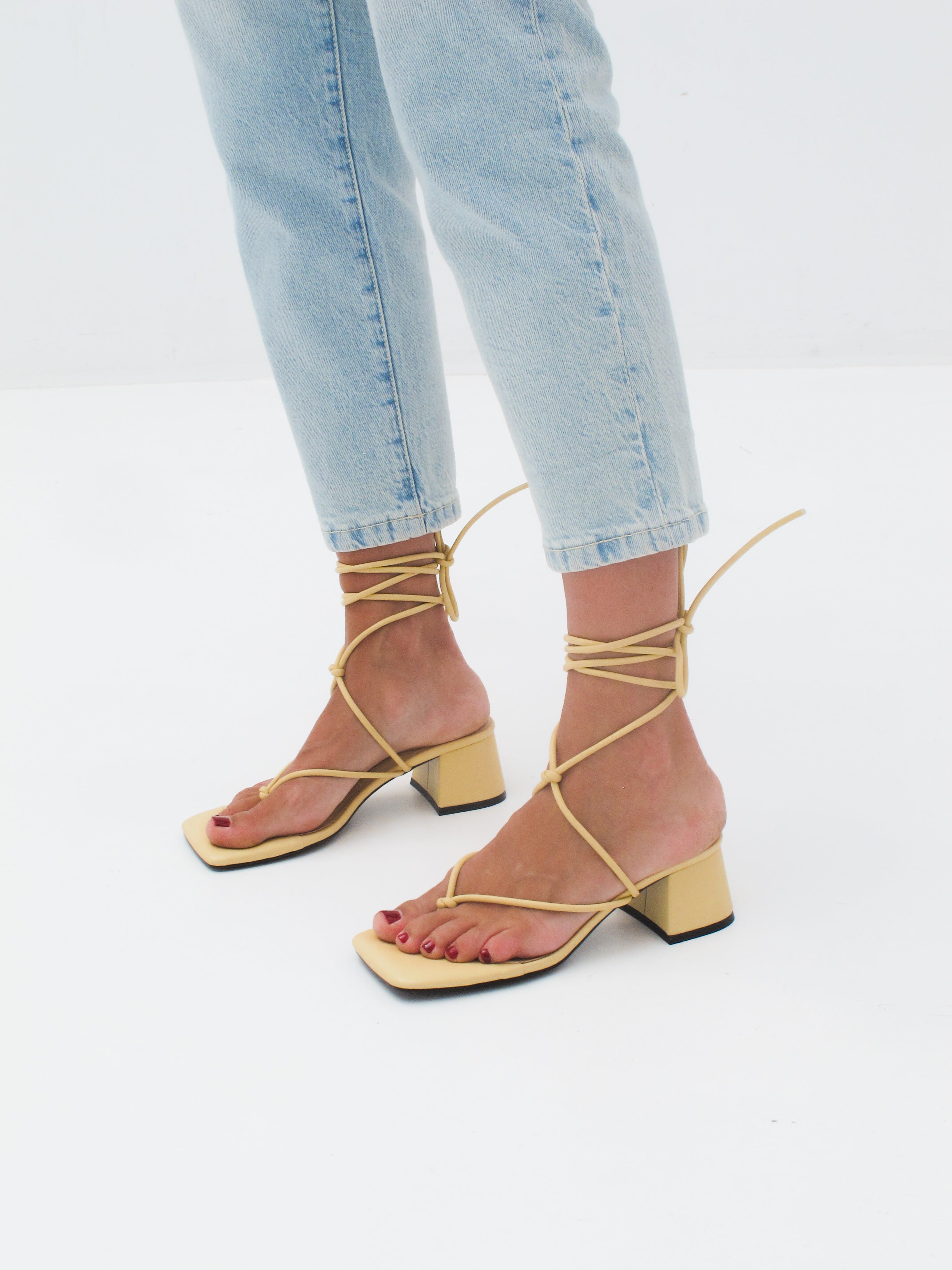 MIM Sandalia de tacón Missy Amarillo