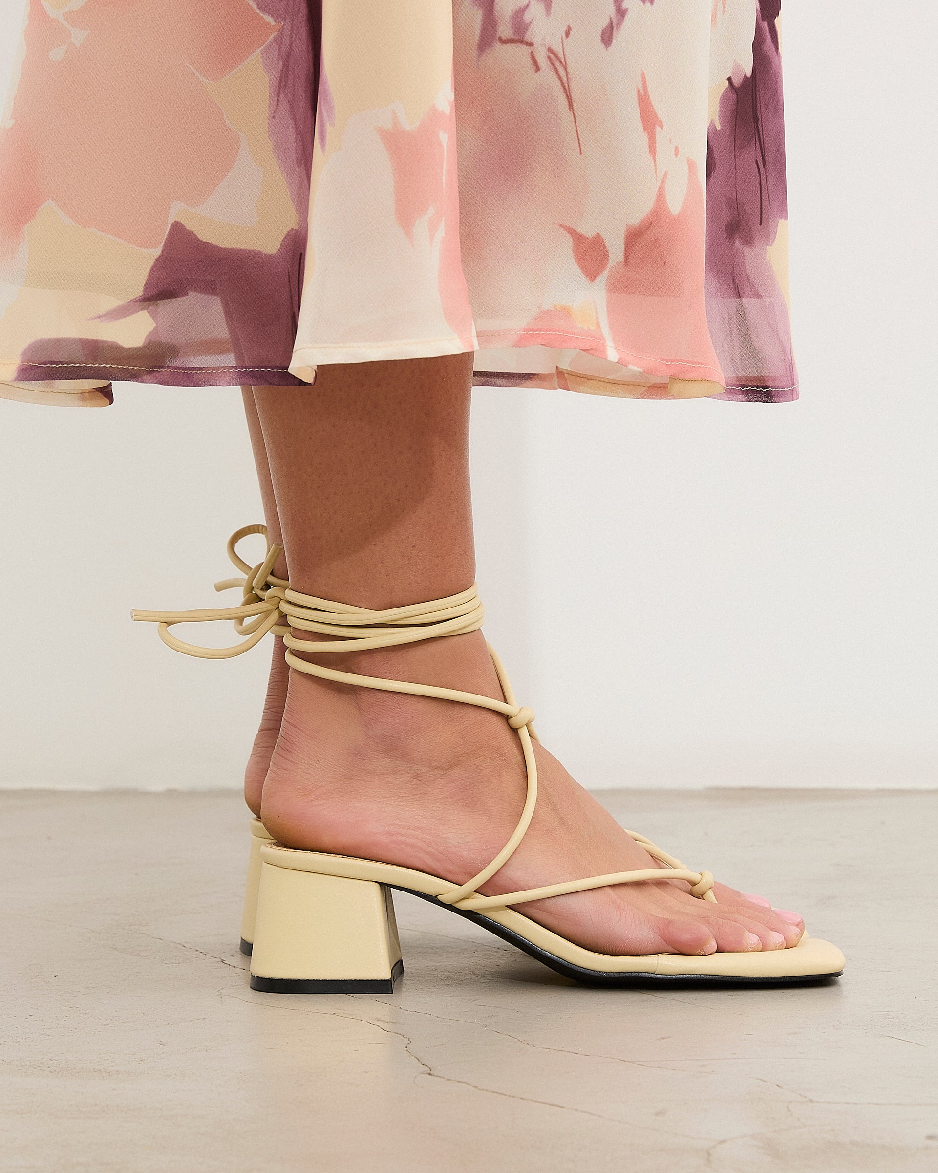 MIM Sandalia de tacón Missy Amarillo