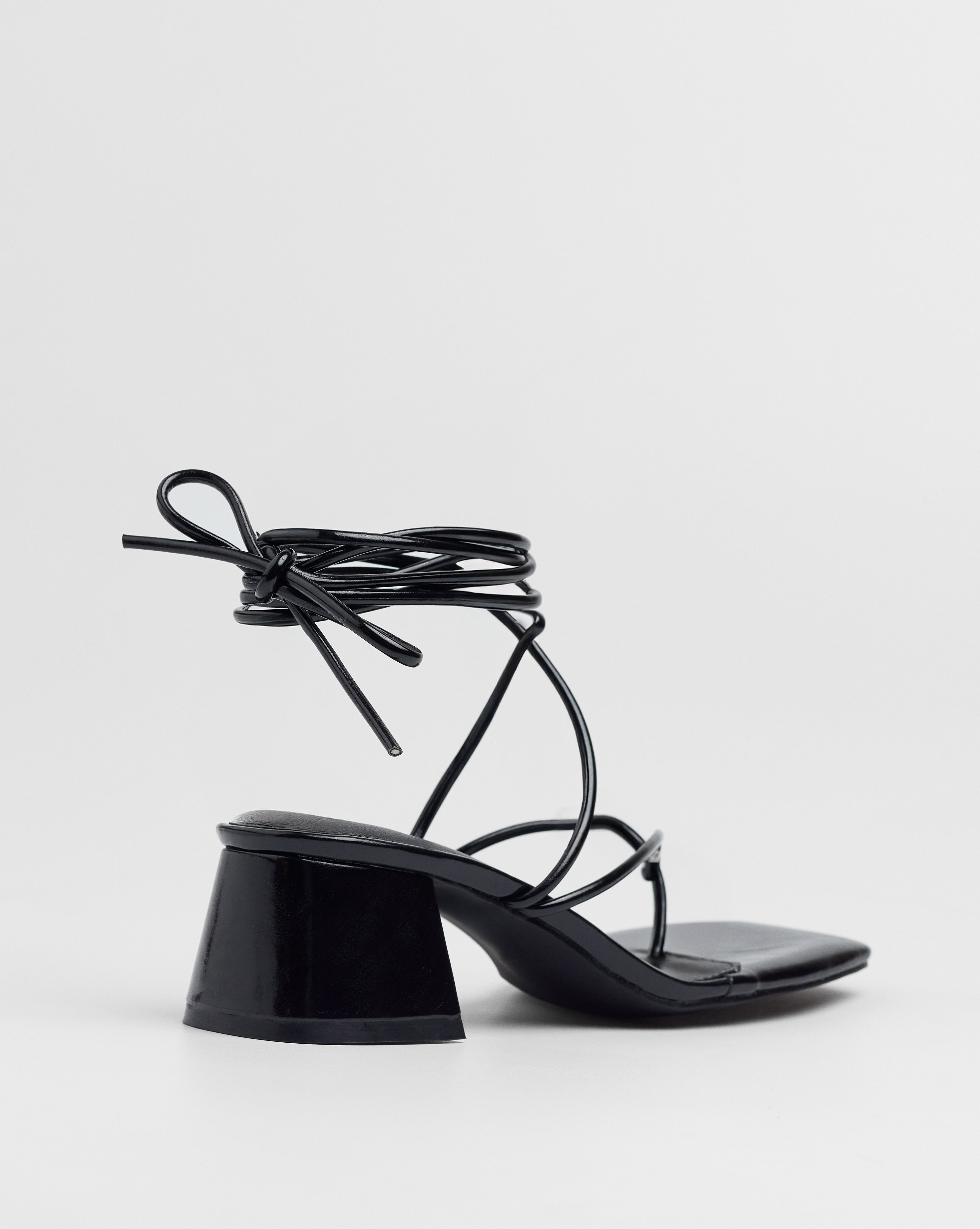 MIM Sandalia de tacón Missy Negro