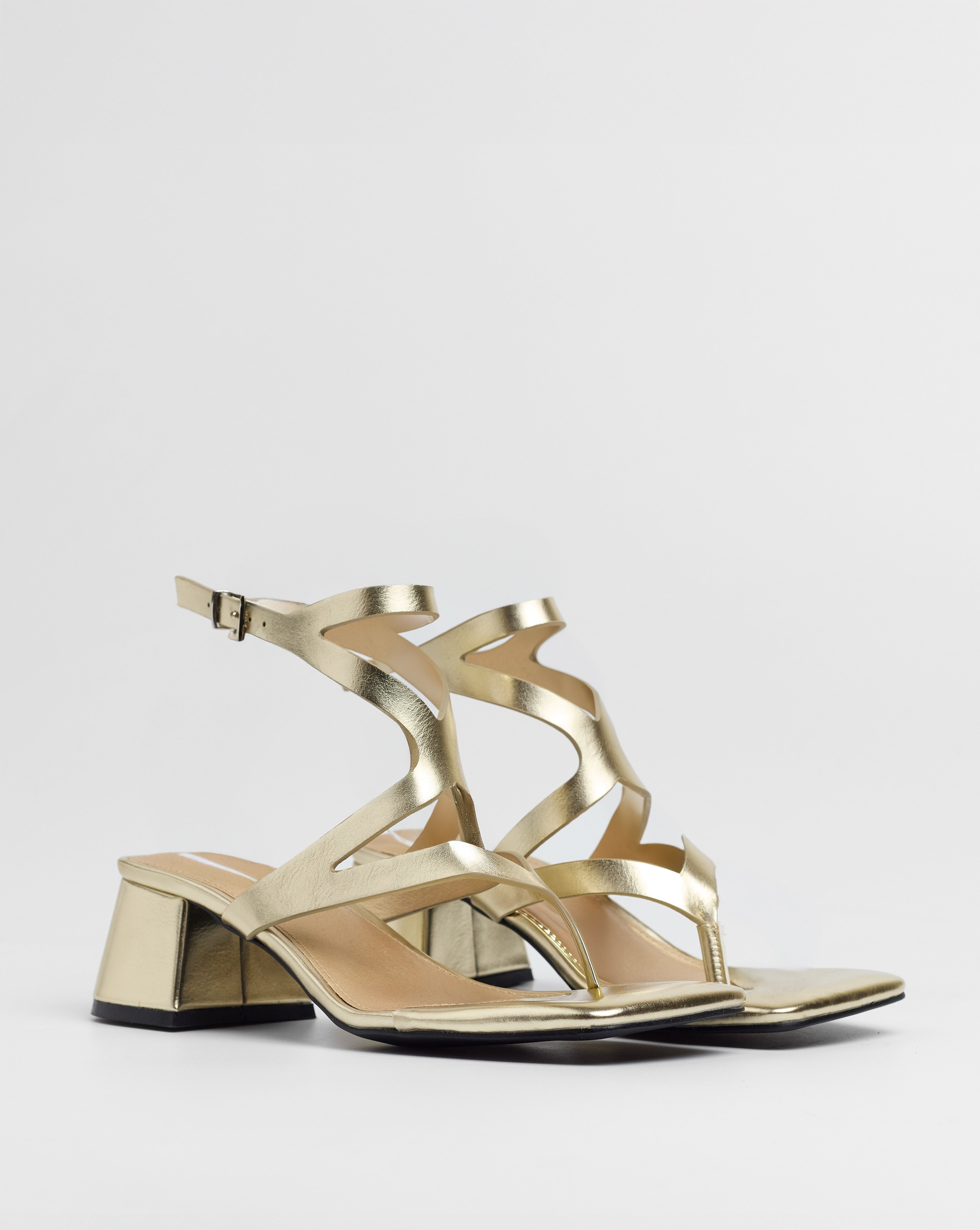 MIM Sandalia de tacón Morey Dorado