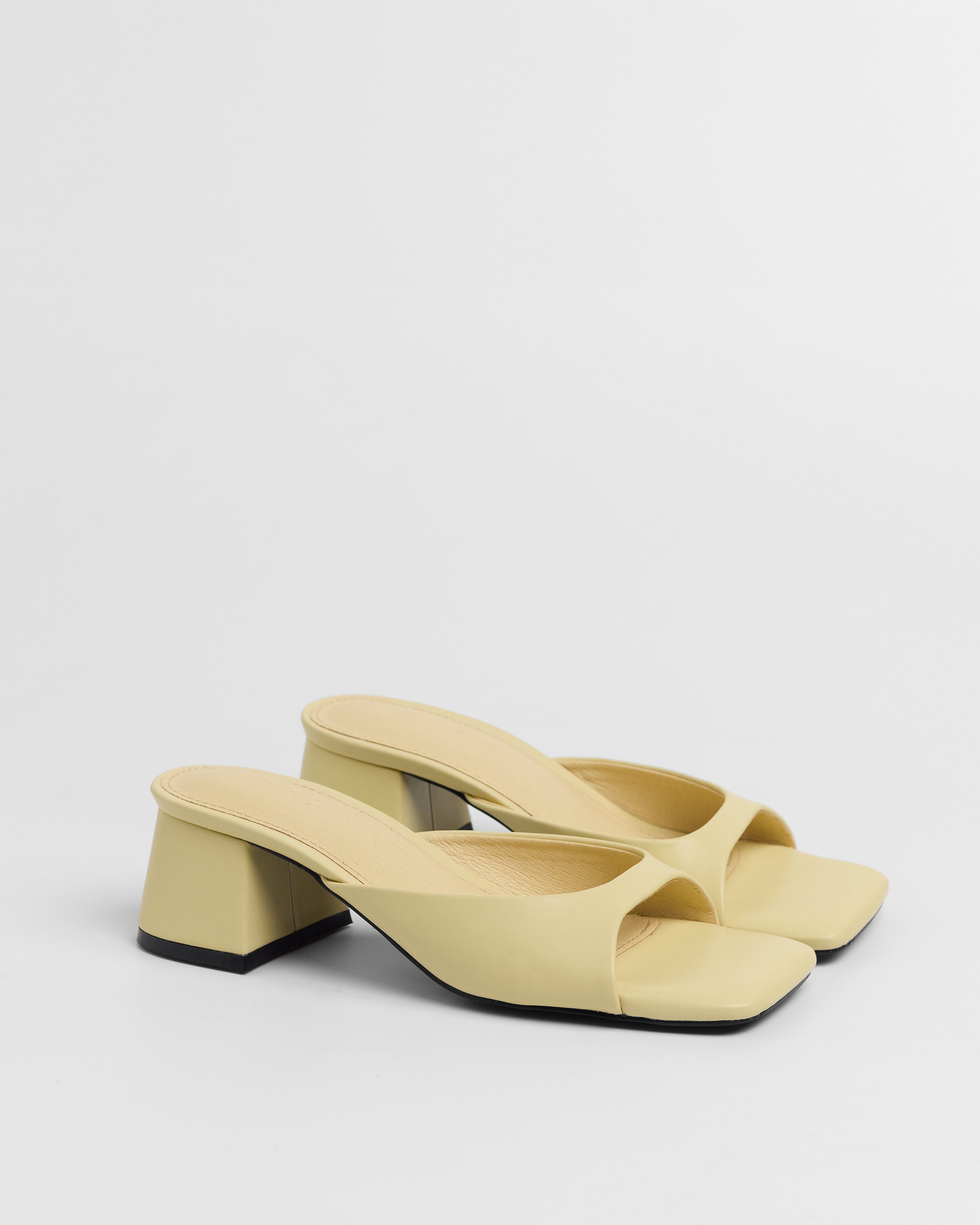 MIM Sandalia de tacón Murfy Amarillo