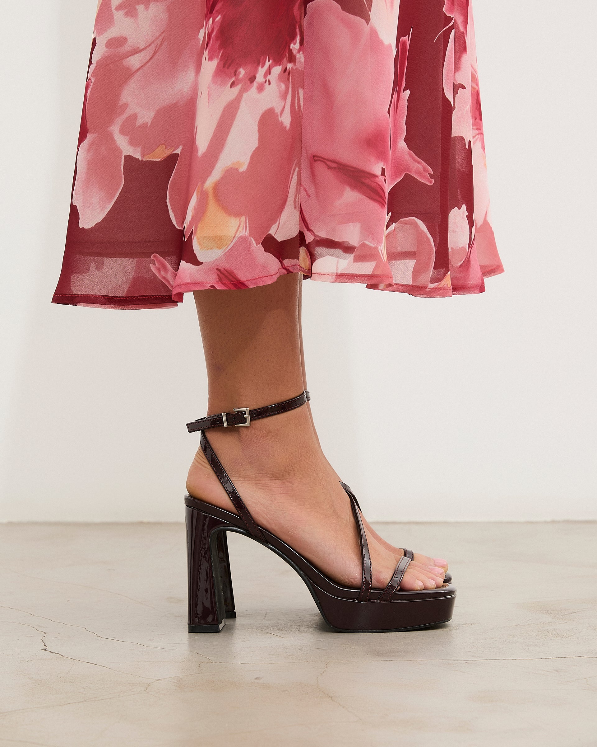 MIM Sandalia de tacón Nelly Burdeos