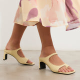 MIM Sandalia de tacón Ness Amarillo