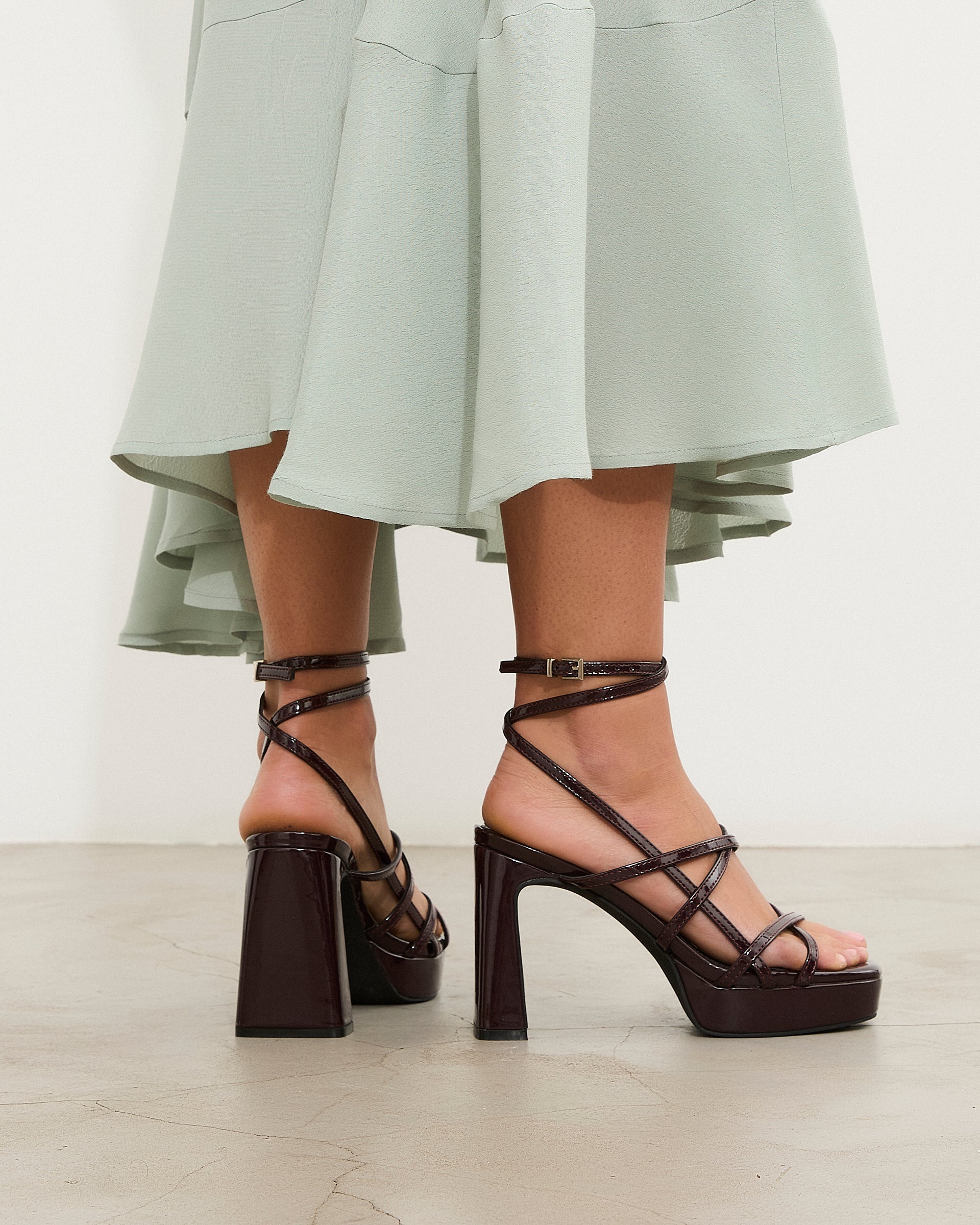 MIM Sandalia de tacón Nori Burdeos