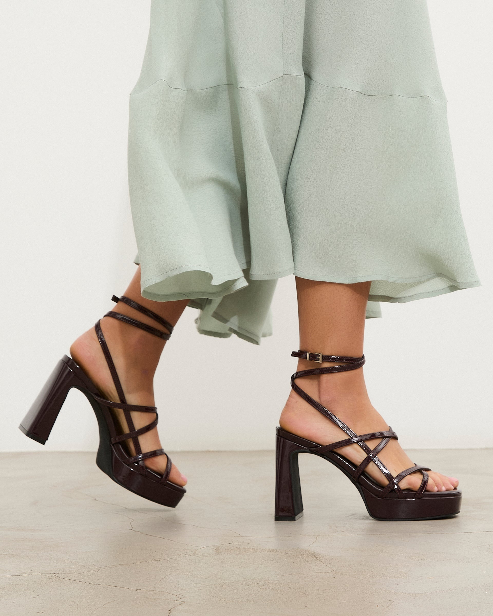 MIM Sandalia de tacón Nori Burdeos