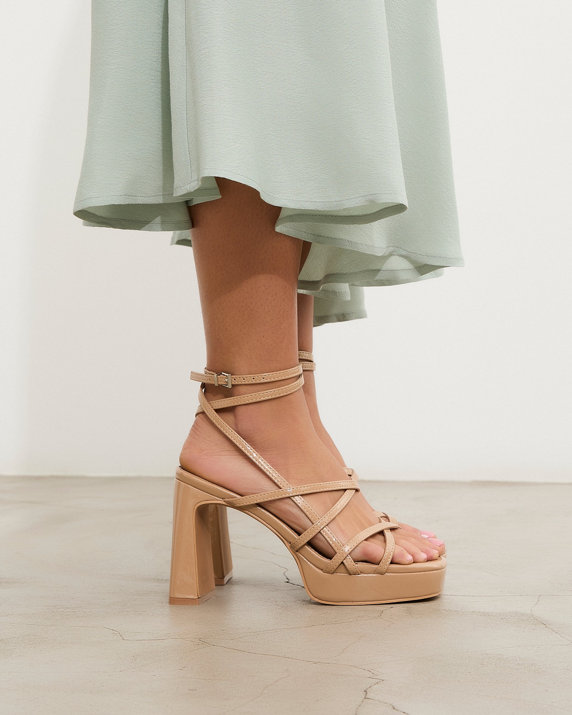 MIM Sandalia de tacón Nori Nude