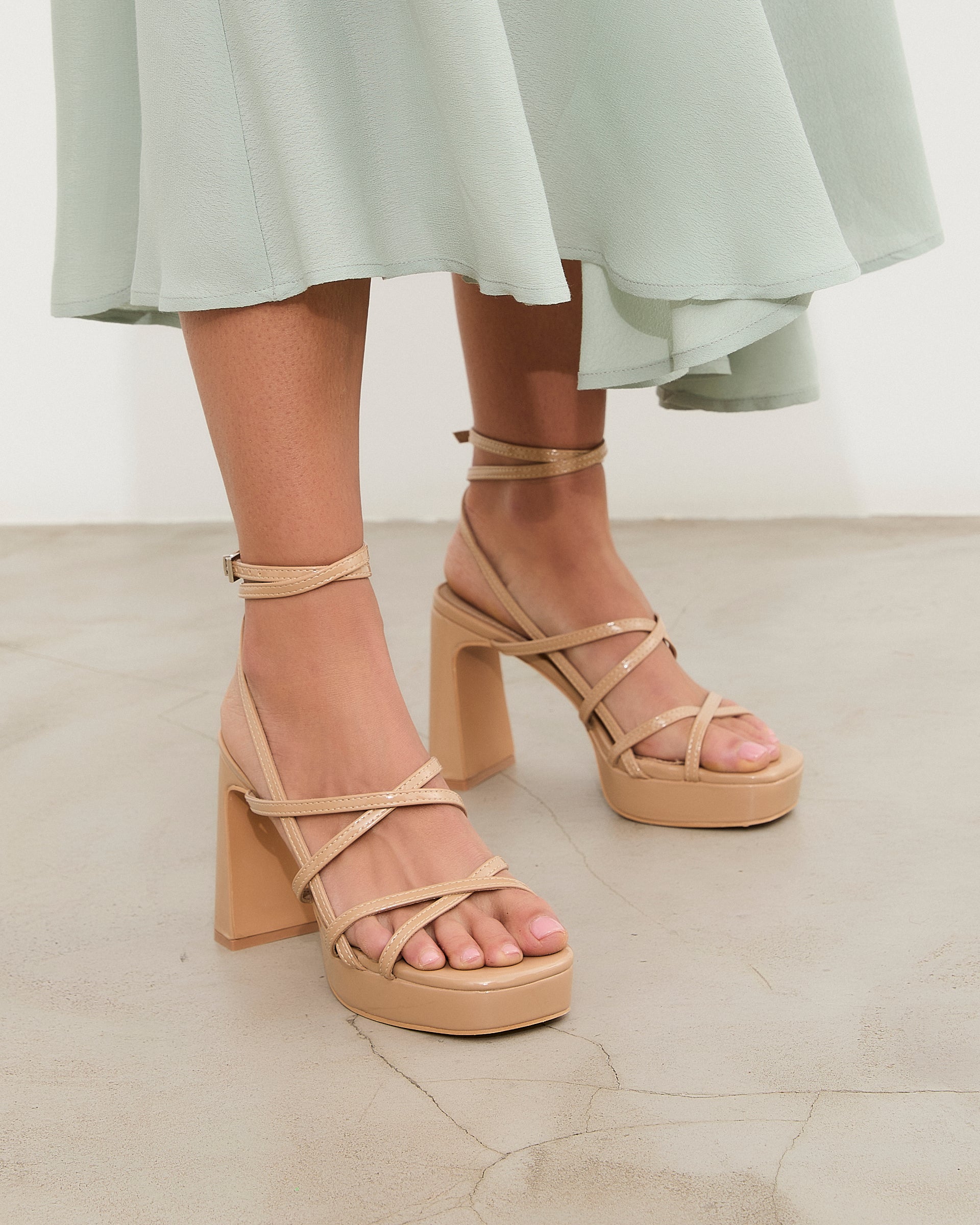 MIM Sandalia de tacón Nori Nude