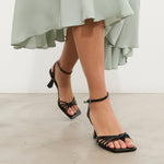 MIM Sandalia de tacón Pao Negro