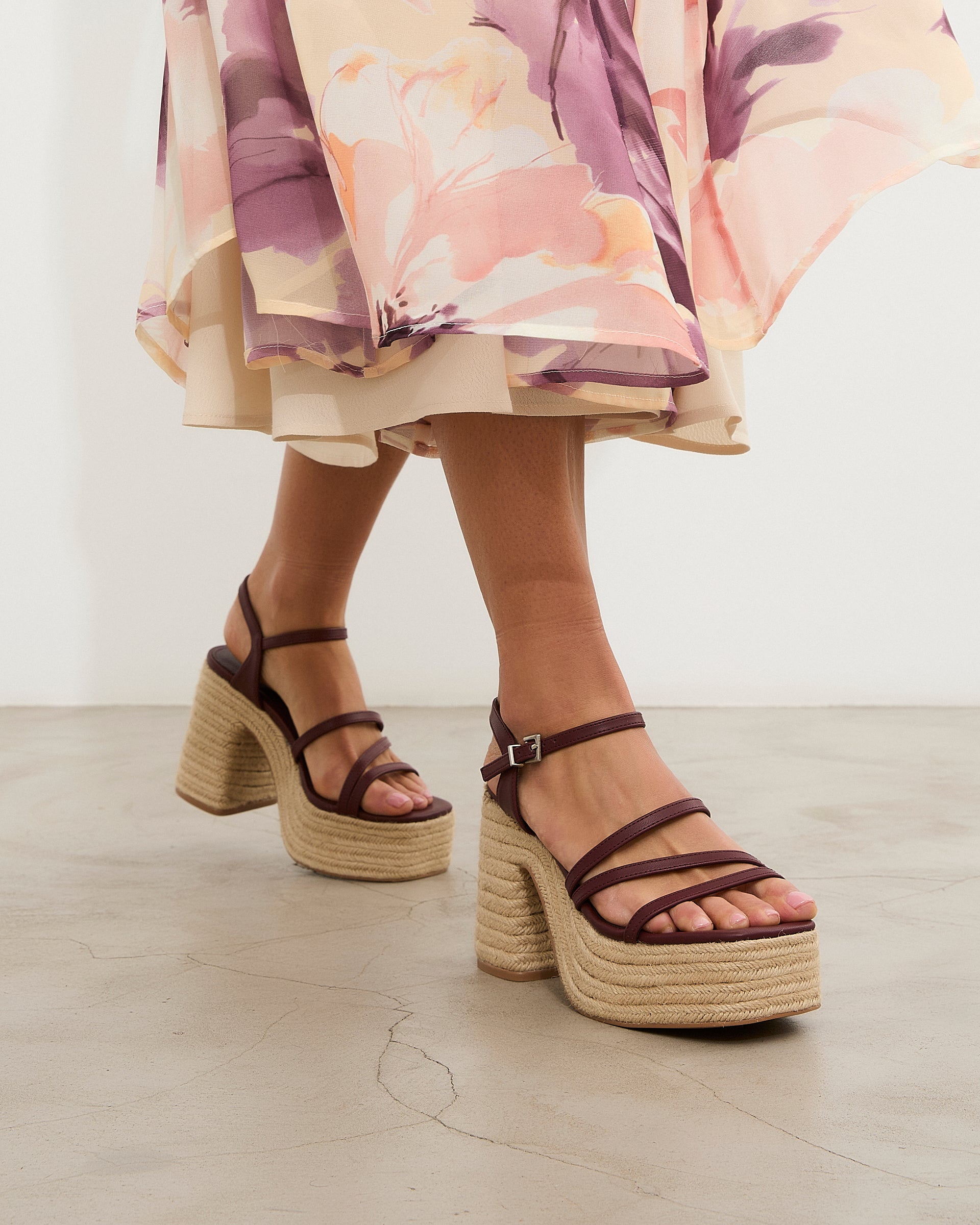 MIM Sandalia de tacón Riva Burdeos