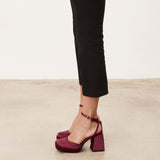 MIM Sandalia de tacón SIRA BURDEOS