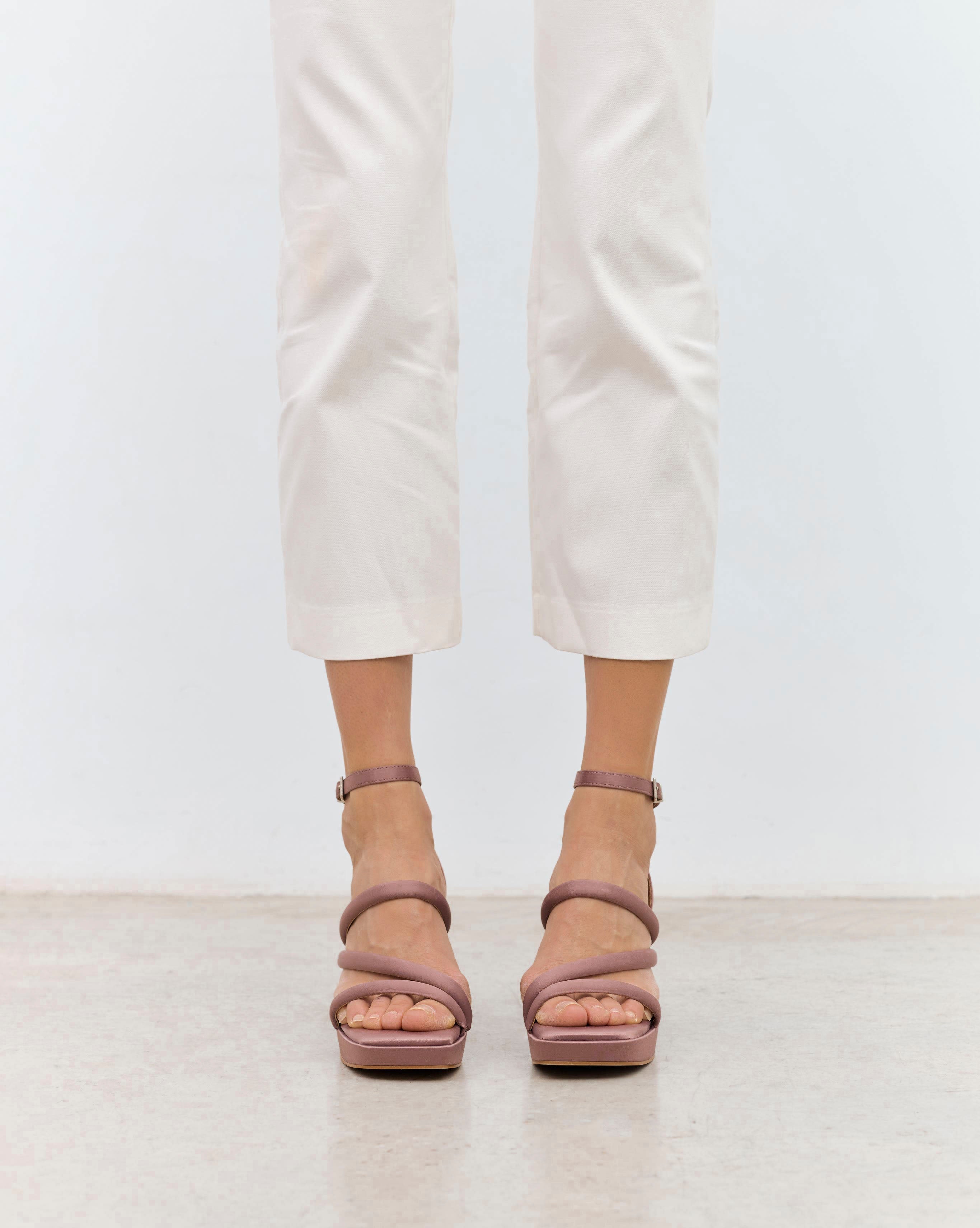 MIM Sandalia de tacón SKY MALVA