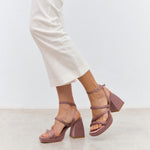 MIM Sandalia de tacón SKY MALVA