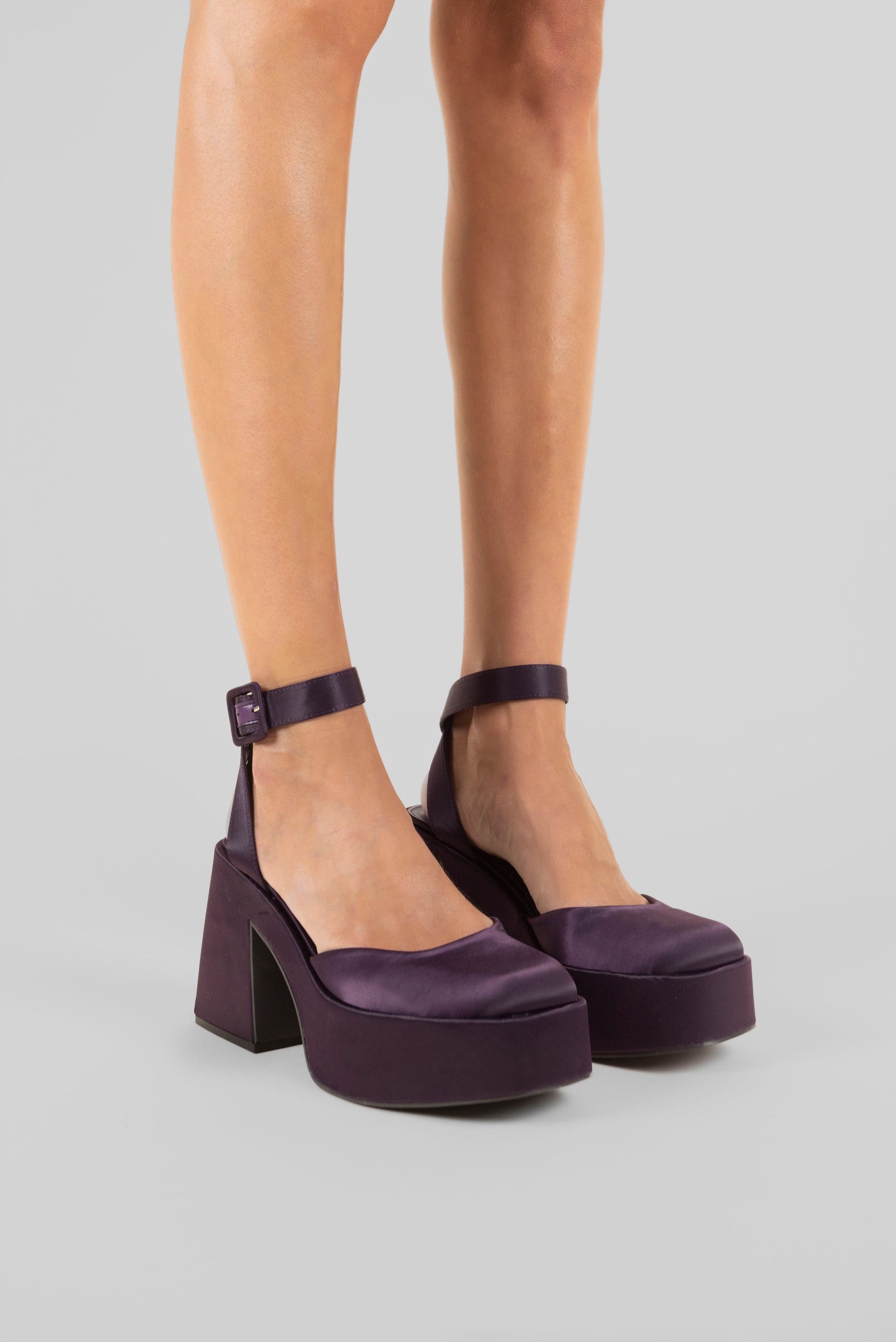 MIM Sandalia de tacón TINA MORADO