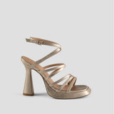 MIM Sandalia de tacón YON DORADO