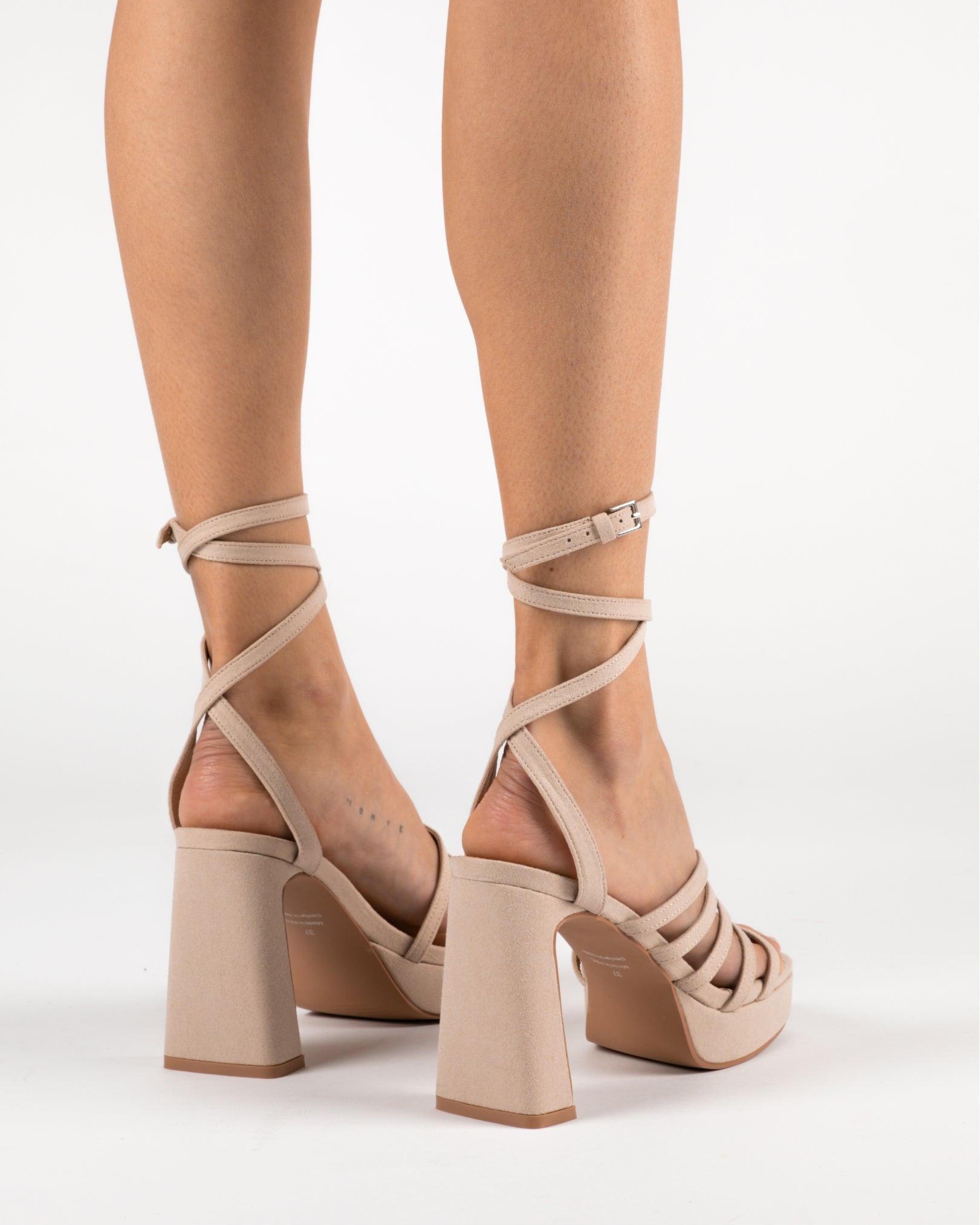 MIM Sandalia de tacón YOS ECRU