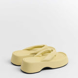 MIM Sandalia plana Brust Amarillo