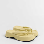 MIM Sandalia plana Brust Amarillo