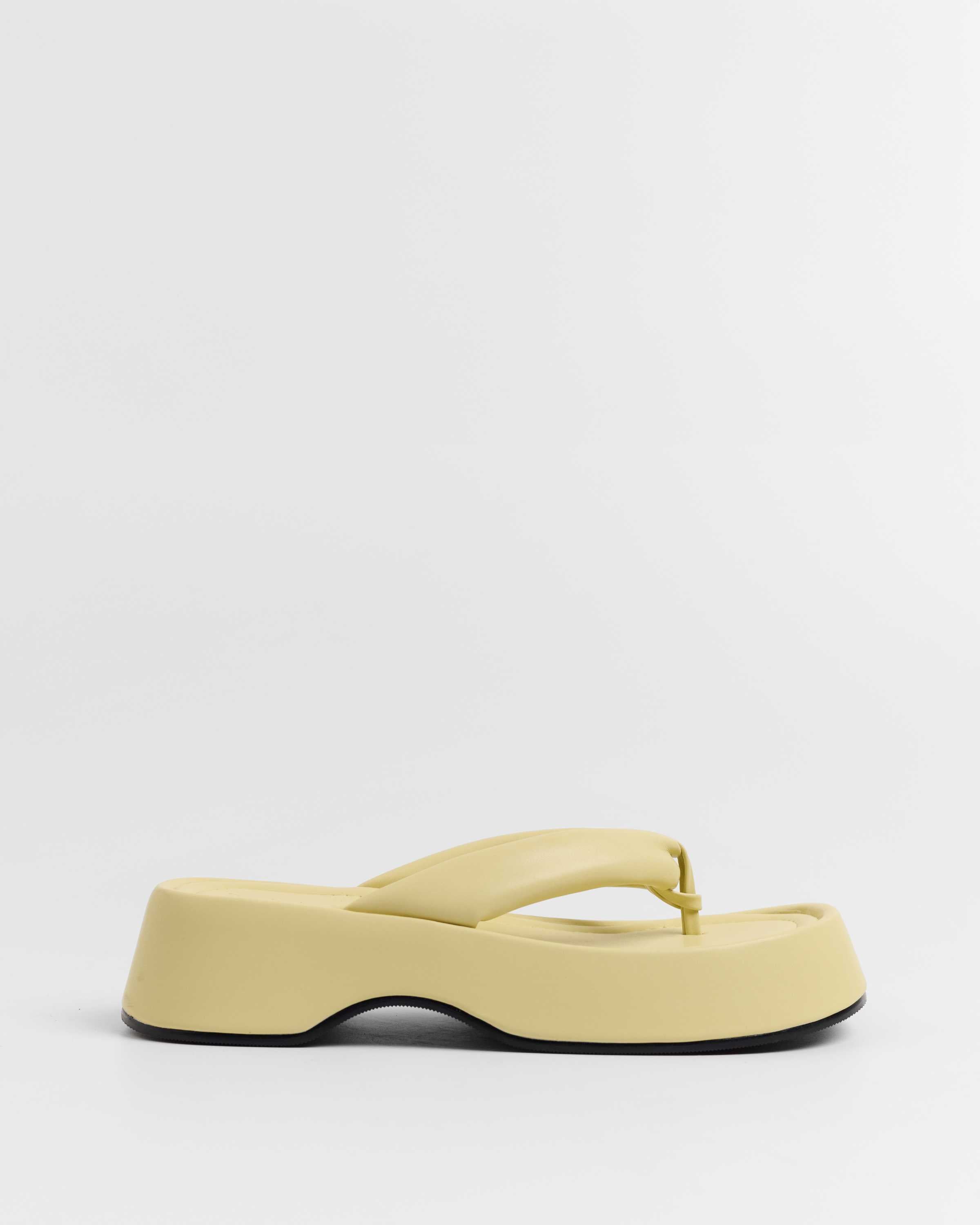 MIM Sandalia plana Brust Amarillo