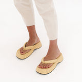 MIM Sandalia plana Brust Amarillo